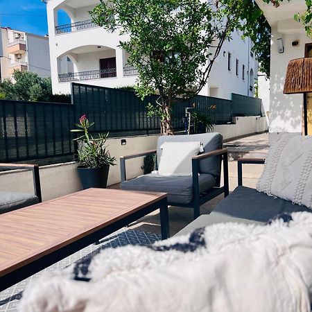 Apartmani-Okrug Gornji-Ciovo トロギール エクステリア 写真