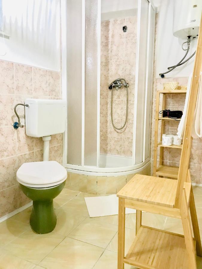 Apartmani-Okrug Gornji-Ciovo トロギール エクステリア 写真