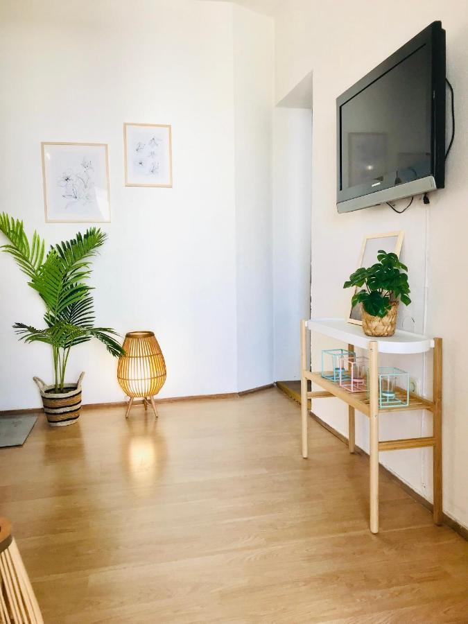 Apartmani-Okrug Gornji-Ciovo トロギール エクステリア 写真