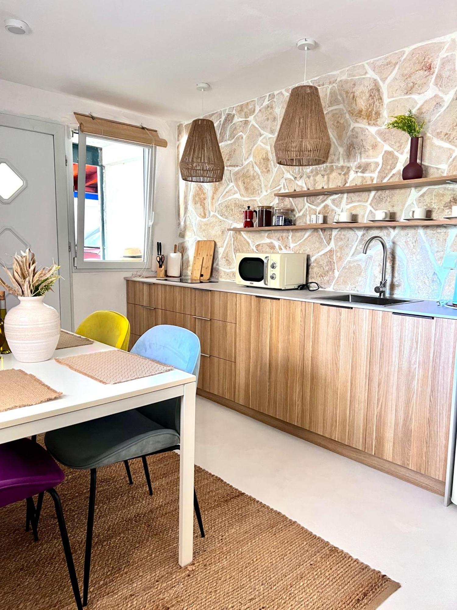 Apartmani-Okrug Gornji-Ciovo トロギール エクステリア 写真