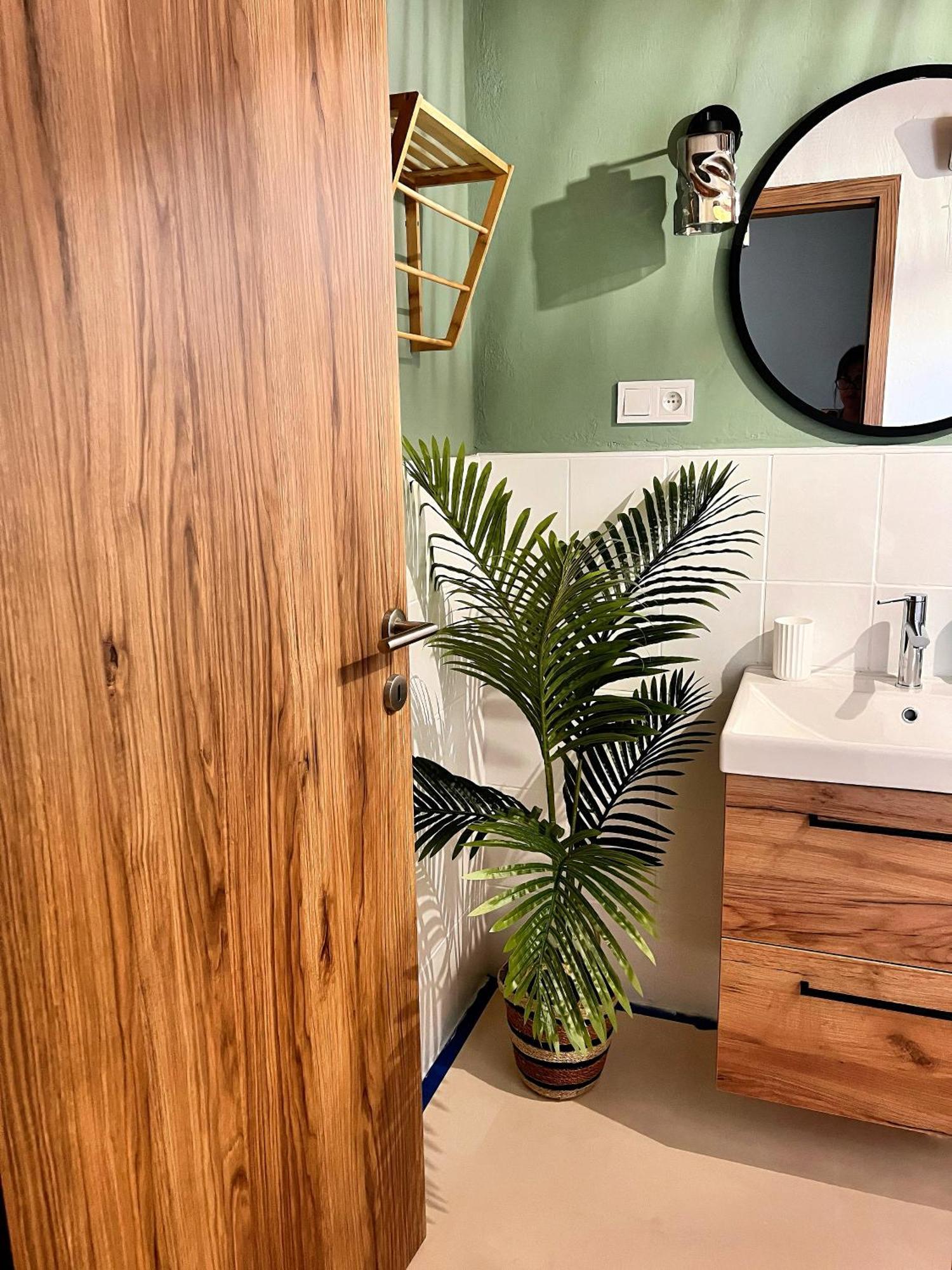 Apartmani-Okrug Gornji-Ciovo トロギール エクステリア 写真